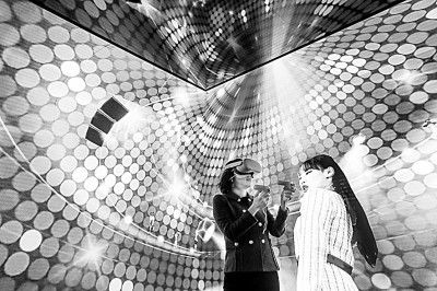 當(dāng)文藝創(chuàng)作遇上人工智能 顛覆、對(duì)話與未來(lái)